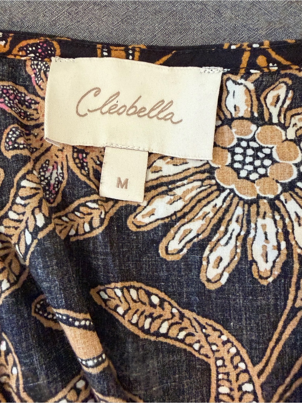 Cleobella Tilda Mini Dress in a black and gold floral Organic Cotton Size M - Picture 8 of 8